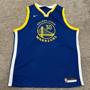 Preowned Golden State Warriors 30 Steph Curry jersey kids XL